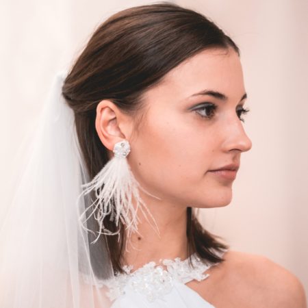 Anna Kuze strausu spalvu rotas